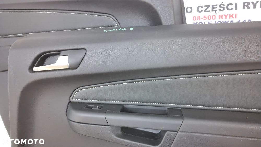 Opel Zafira B Boczki Drzwi Przód Tył - 12