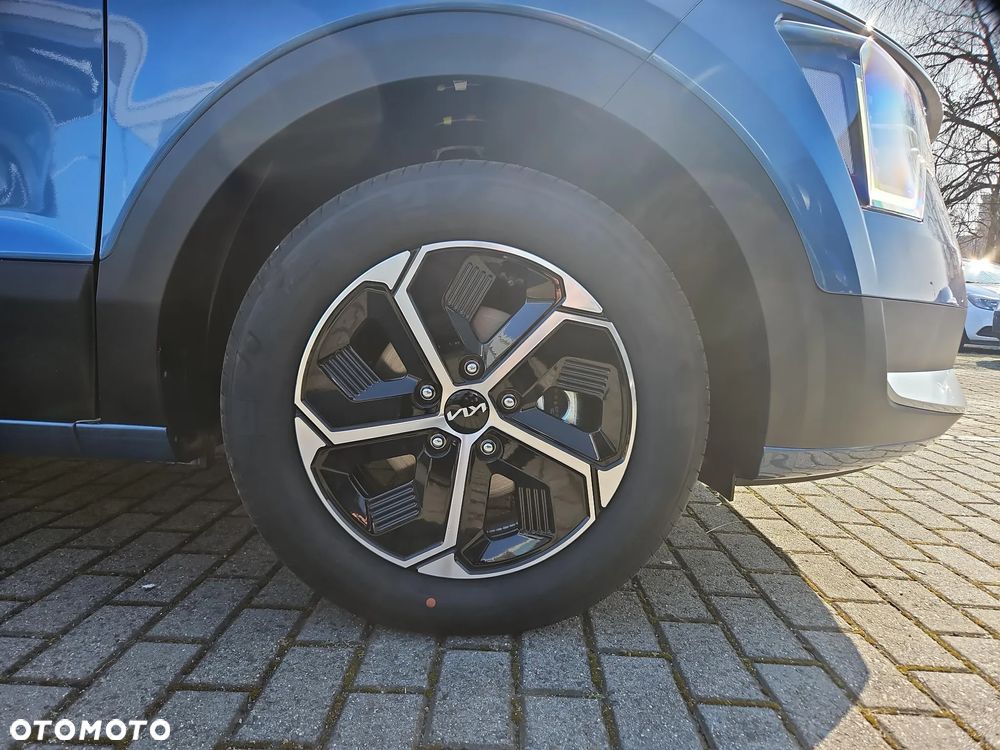 Kia Niro 1.6 GDI Hybrid M - 18