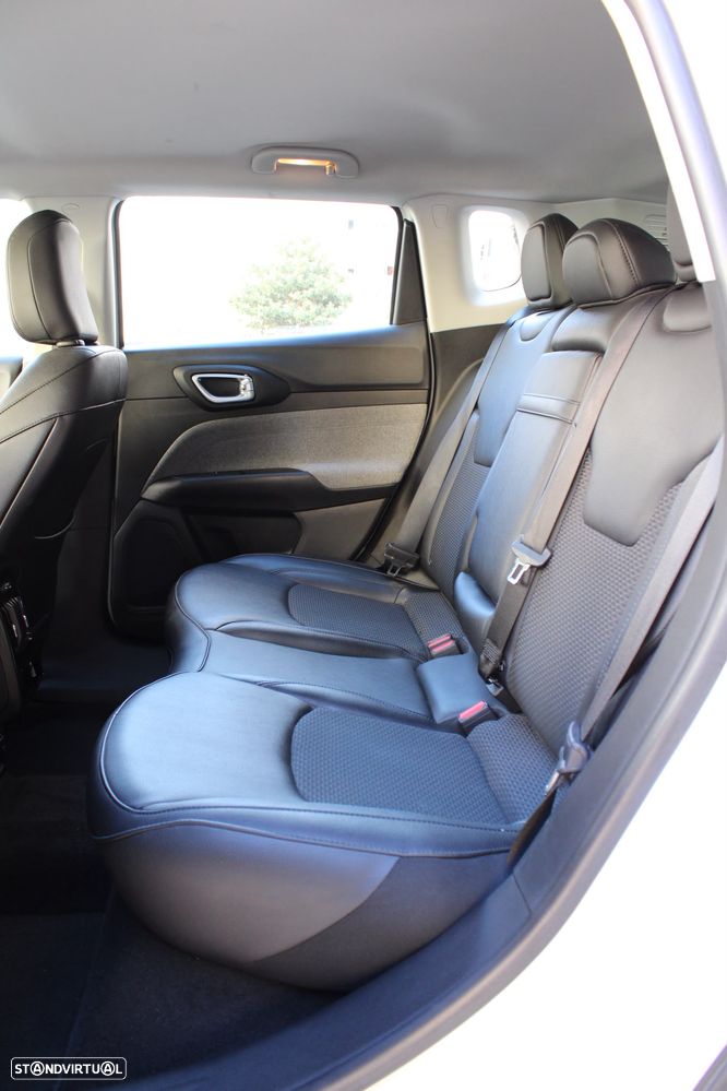 Jeep Compass 1.3 T4 4xe Auto Longitude - 31