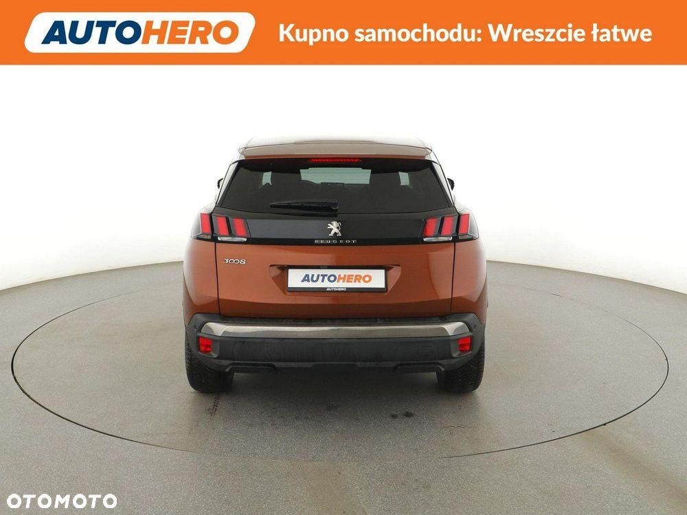 Peugeot 3008 1.2 PureTech Allure S&S EAT8 - 7