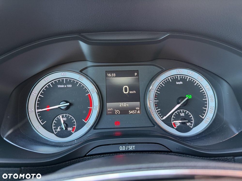 Skoda Karoq 1.5 TSI ACT Ambition DSG - 19