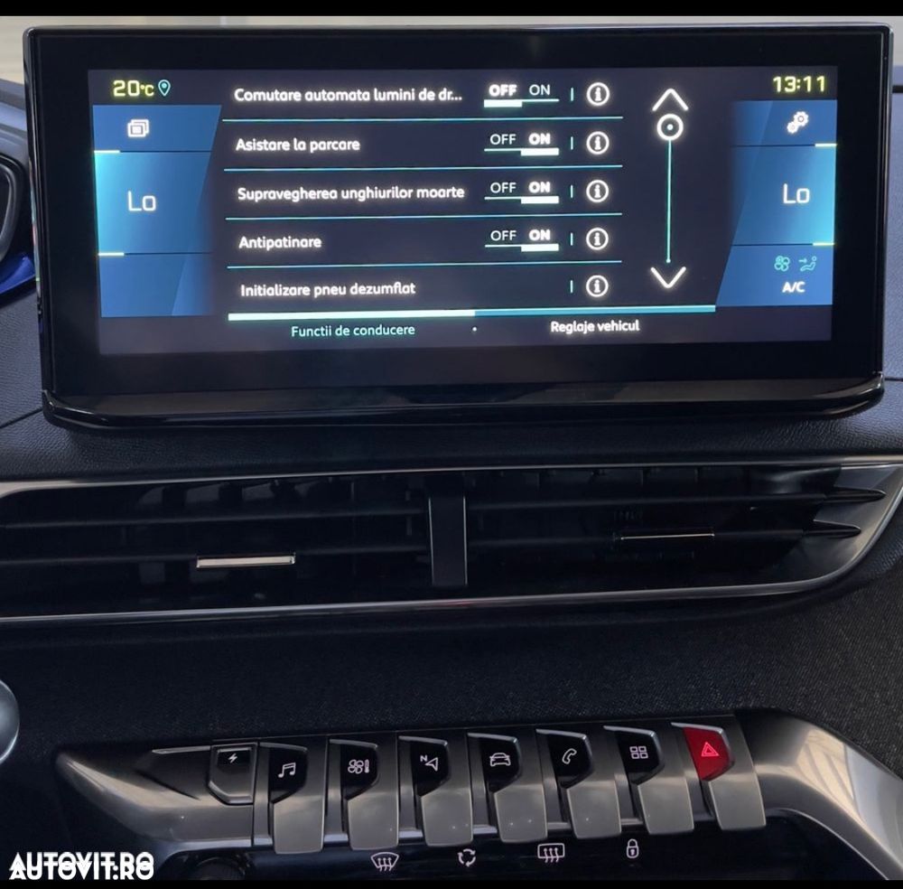 Peugeot 3008 Hybrid 225 e-EAT8 GT Pack - 39
