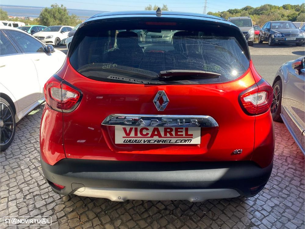 Renault Captur 1.5 dCi Helly Hansen - 5