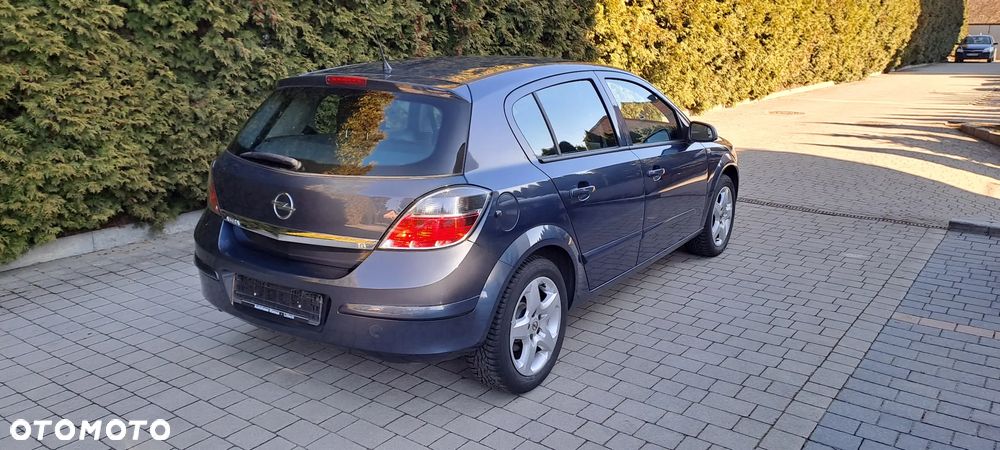 Opel Astra 1.6 - 6