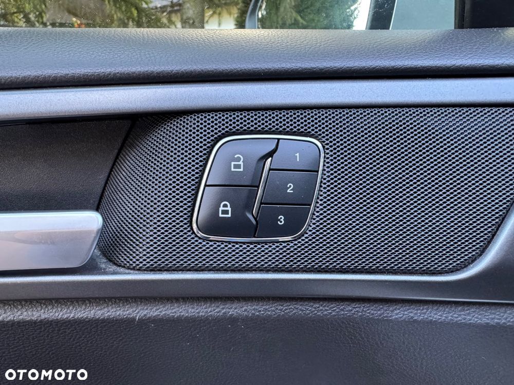 Ford Mondeo 2.0 TDCi STart-Stopp PowerShift-Aut Titanium - 12