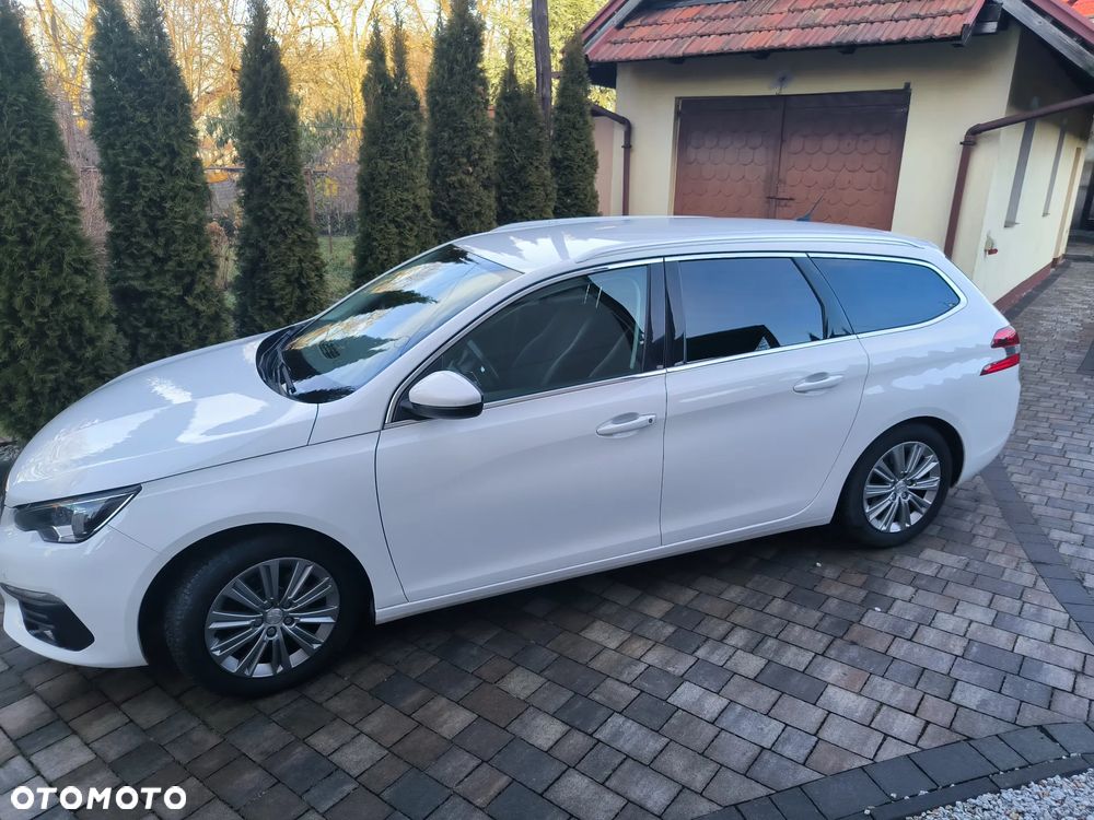 Peugeot 308 1.5 BlueHDi Allure S&S EAT8 - 5