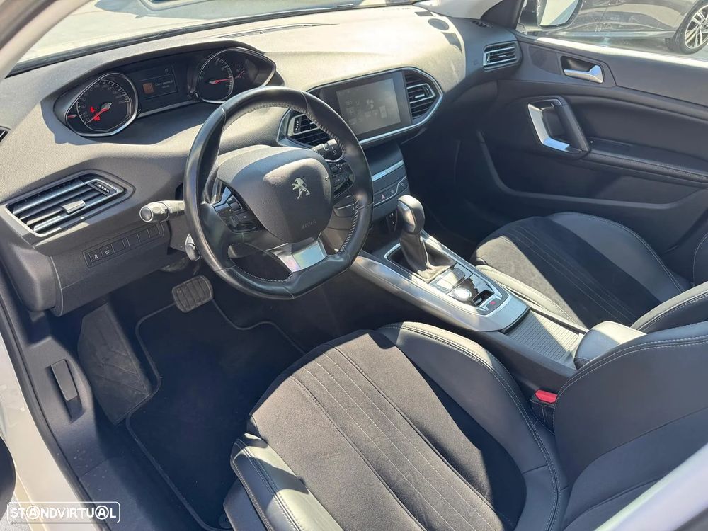 Peugeot 308 PureTech 130 EAT6 Stop & Start Allure - 13