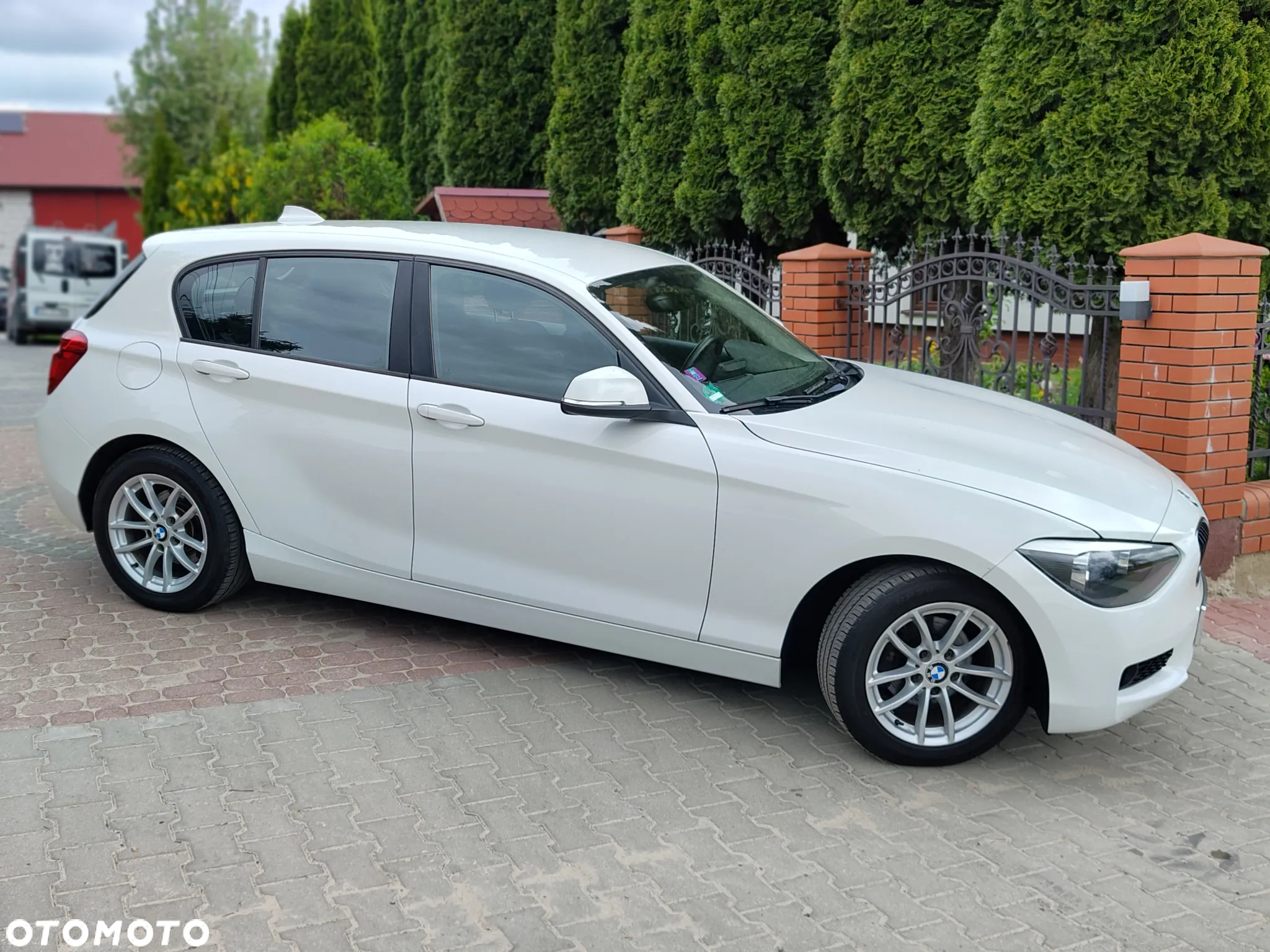 BMW Seria 1 116d - 2