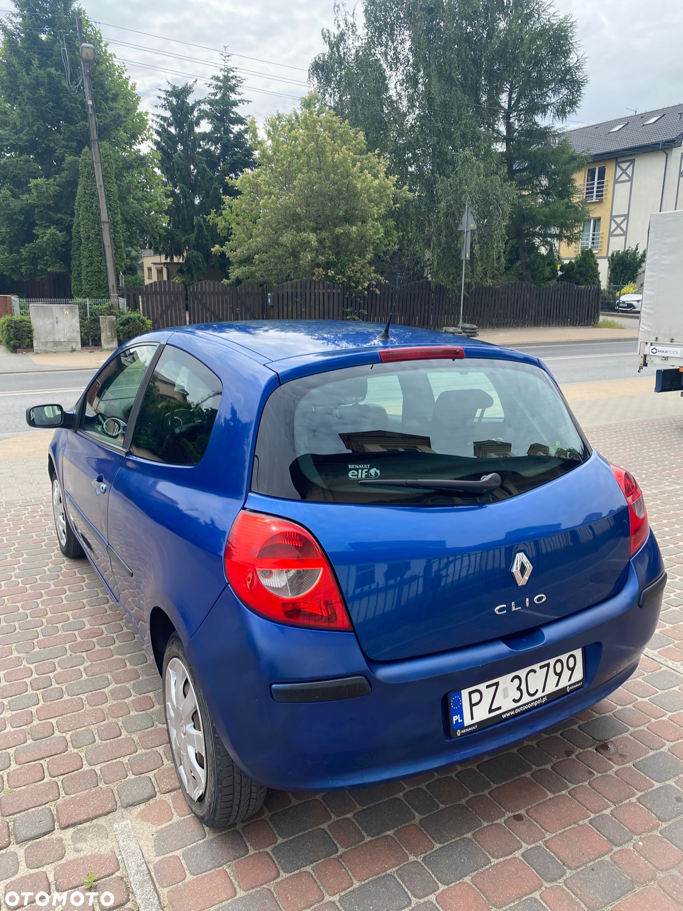Renault Clio 1.2 16V 75 Collection - 6