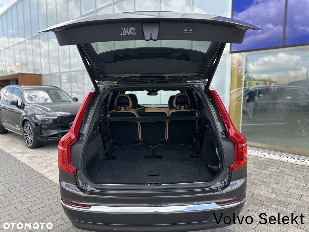 Volvo XC 90 - 30
