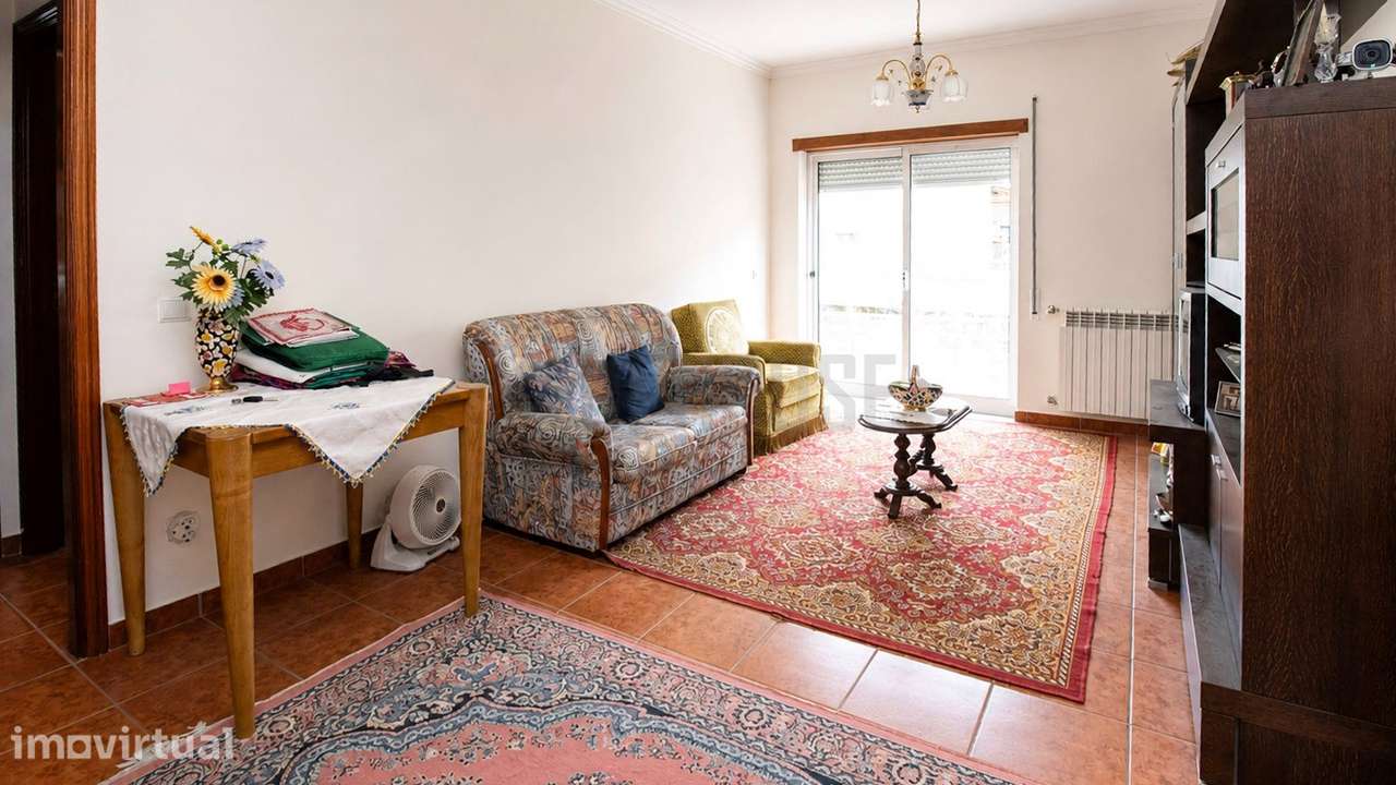 Apartamento T1 com Garagem Fechada, Junto ao Hospital - Grande imagem: 4/10