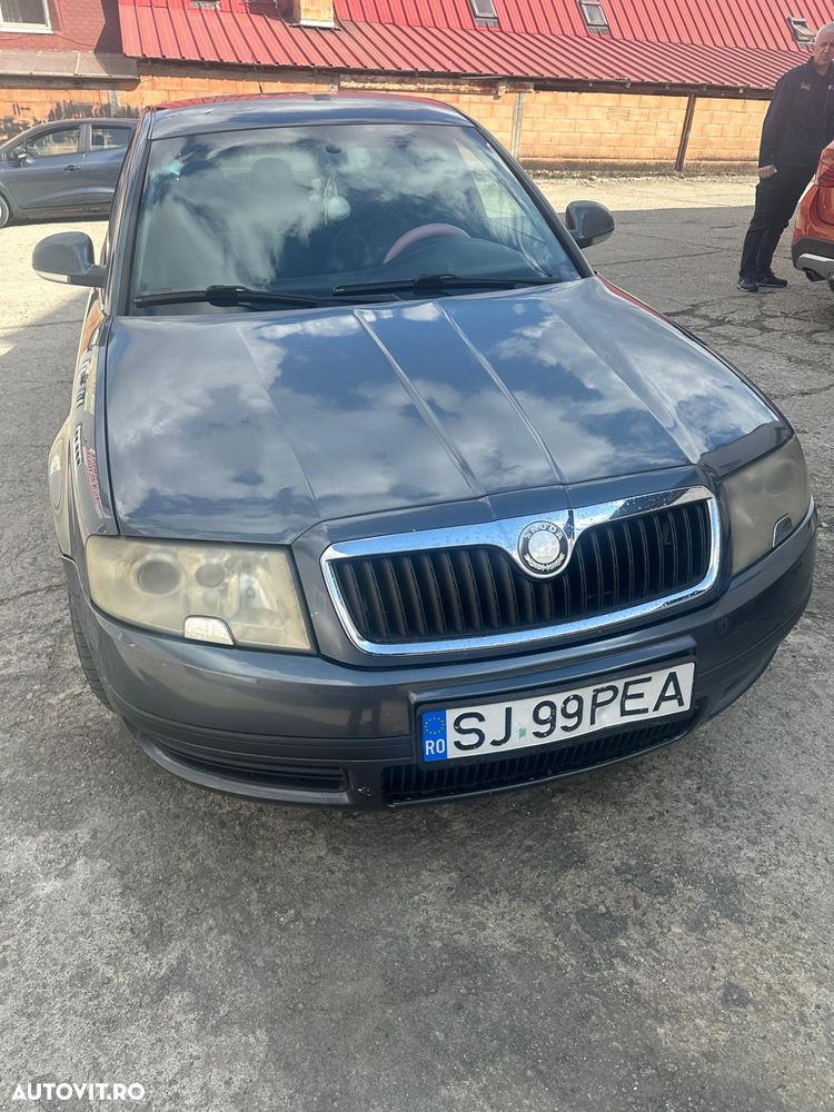 Skoda Superb 2.0 TDI Comfort - 2