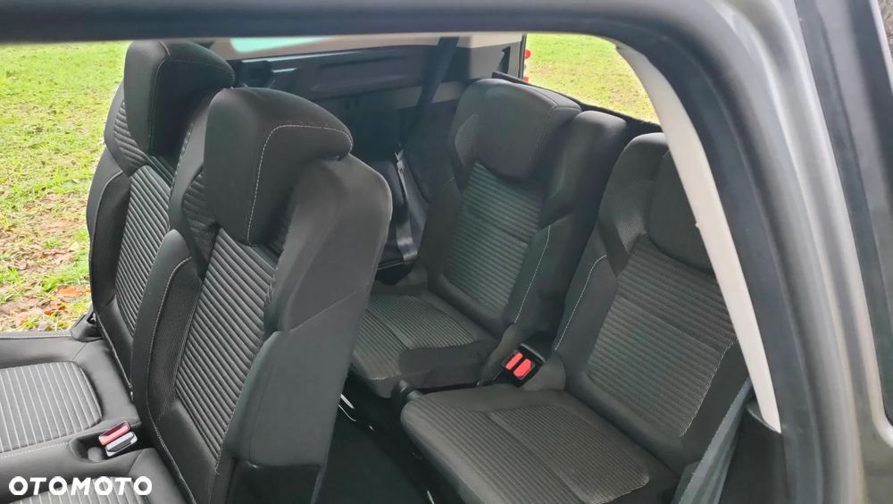 Renault Scenic - 20