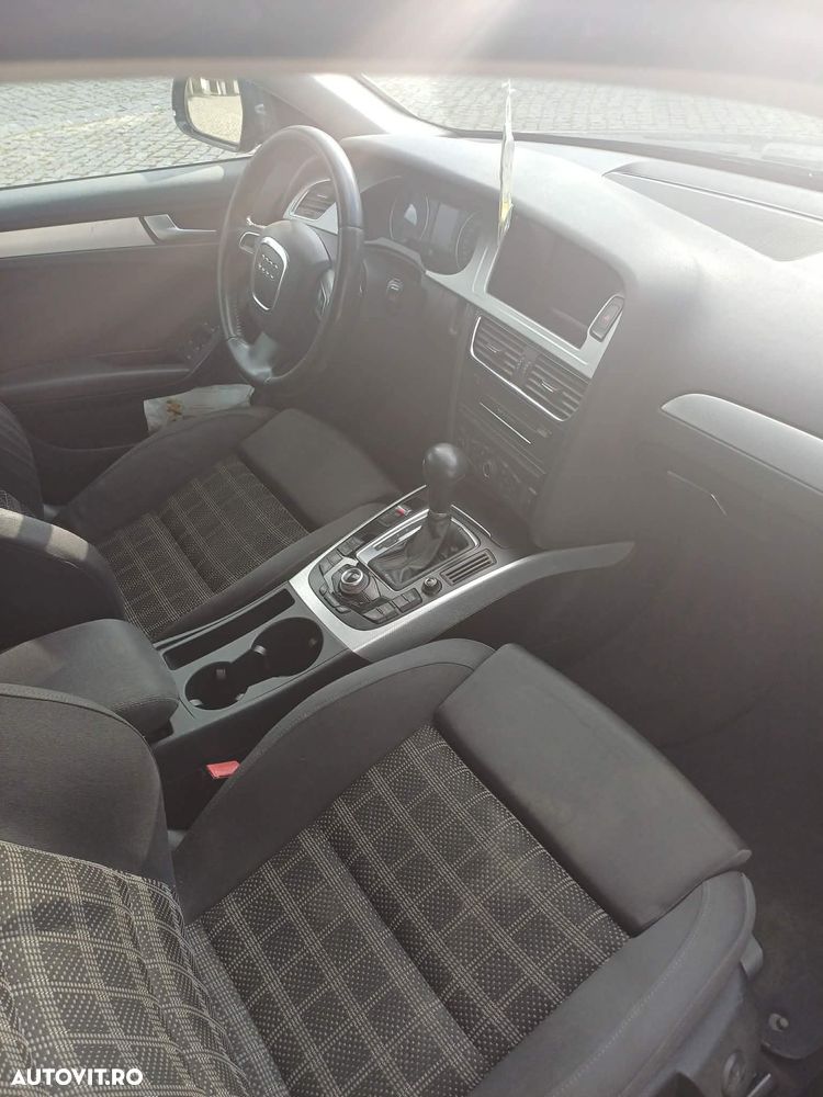 Audi A4 Limuzina - 5
