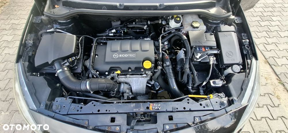 Opel Astra 1.4 T Enjoy EU6 - 20