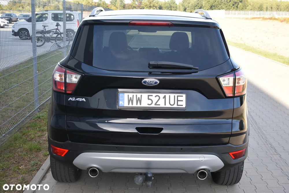 Ford Kuga 2.0 TDCi 2x4 Titanium - 12