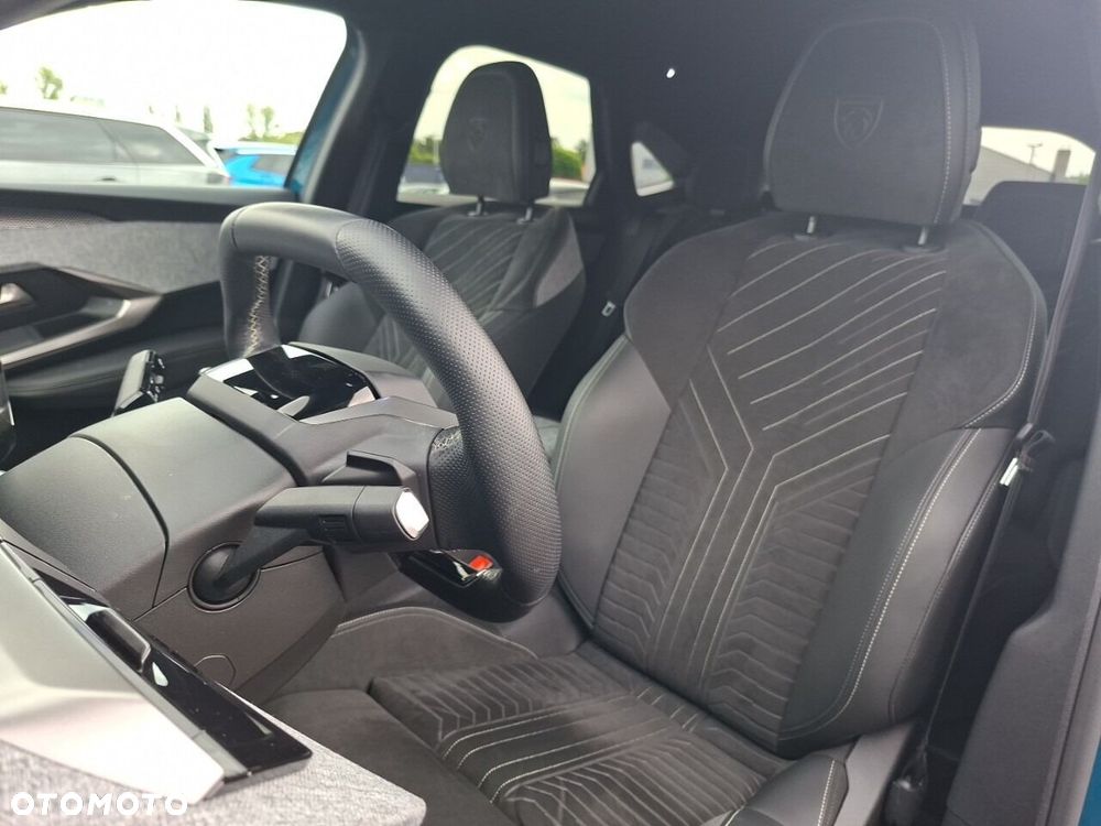 Peugeot 3008 1.2 PureTech mHEV GT S&S e-DCS6 - 16