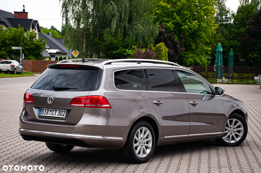 Volkswagen Passat 2.0 TDI DPF Highline DSG - 10