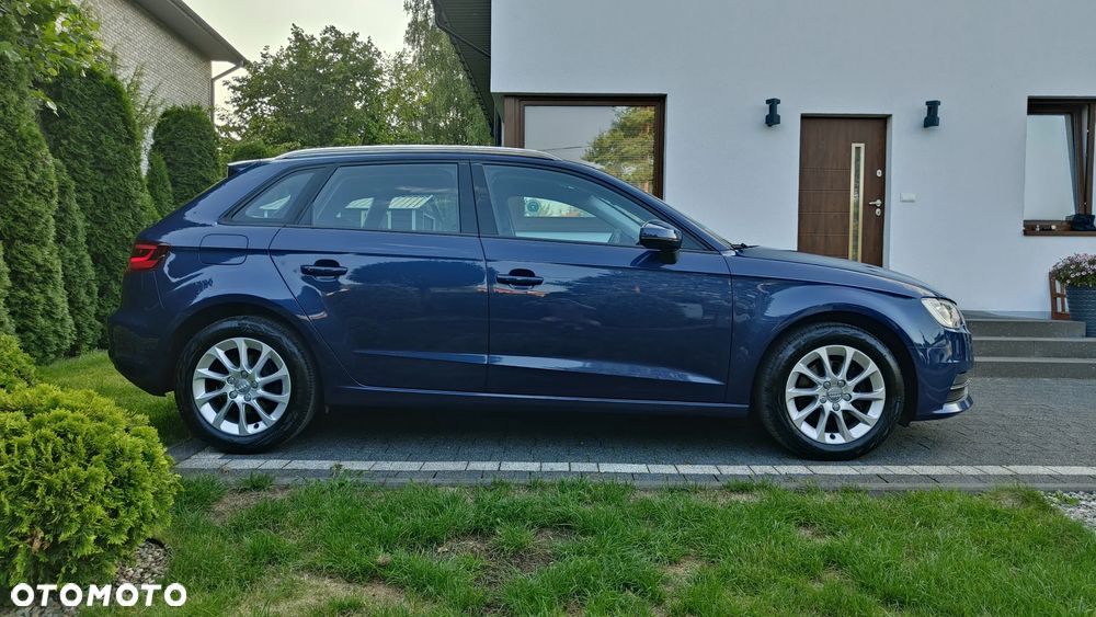 Audi A3 Sportback 1.4 TFSI Attraction - 33
