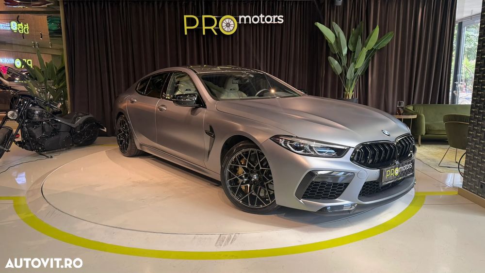 BMW M8 - 1