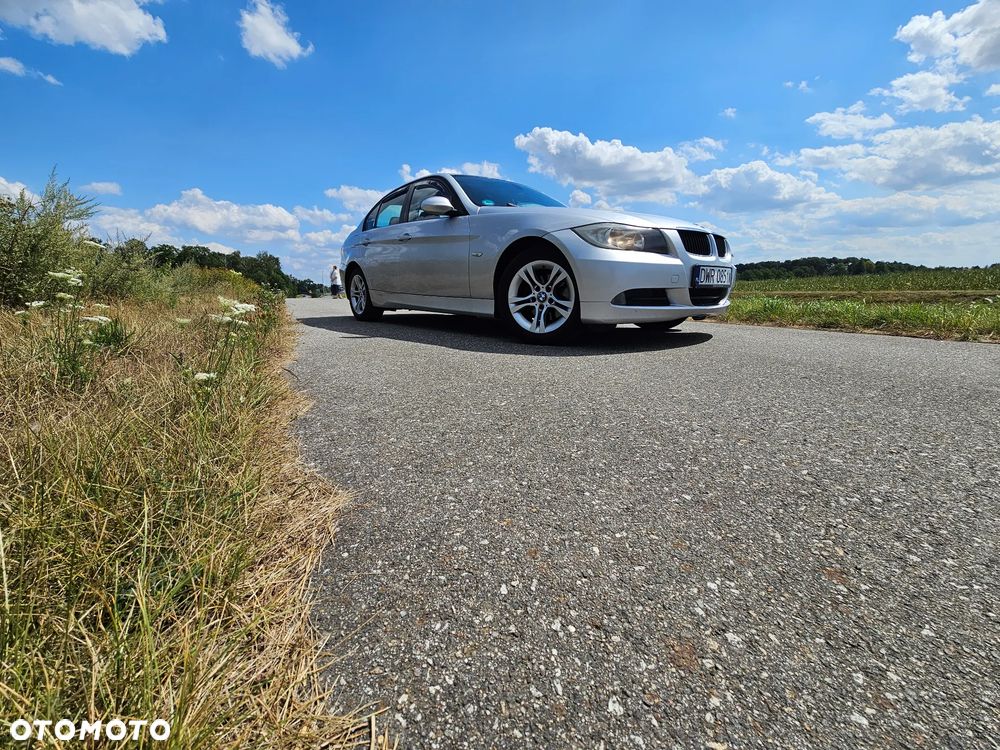 BMW Seria 3 318d DPF - 4