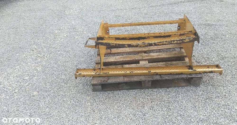 SCHODKI LIEBHERR 310 B [MB 6170] OSP - 3