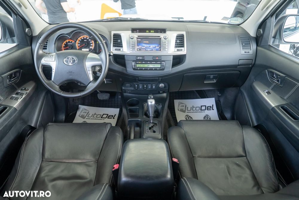Toyota Hilux 4x4 Double Cab DPF Autm. Executive - 20
