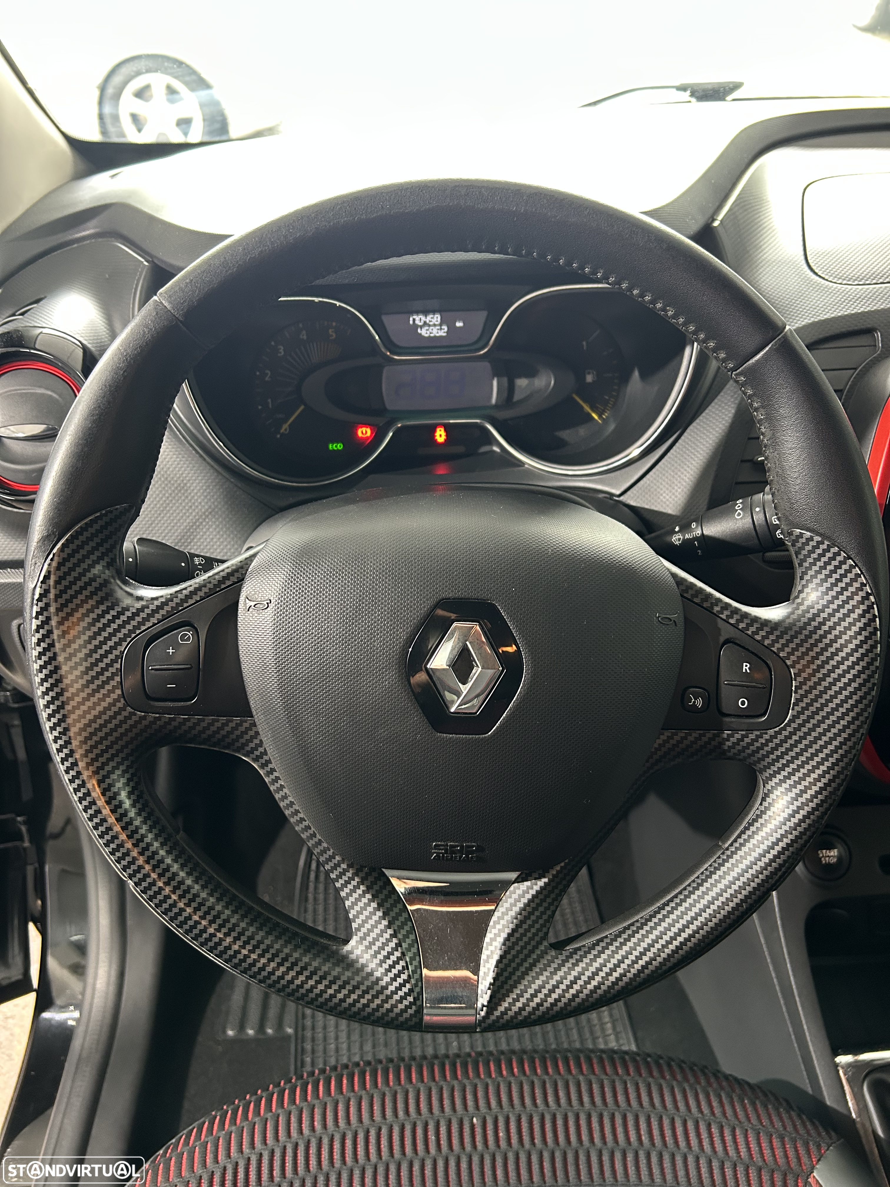 Renault Captur 1.5 dCi Helly Hansen - 6
