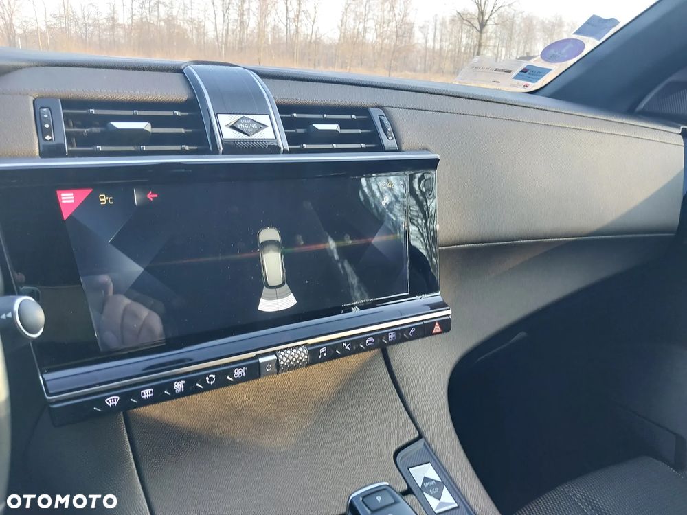 DS Automobiles DS 7 Crossback - 17