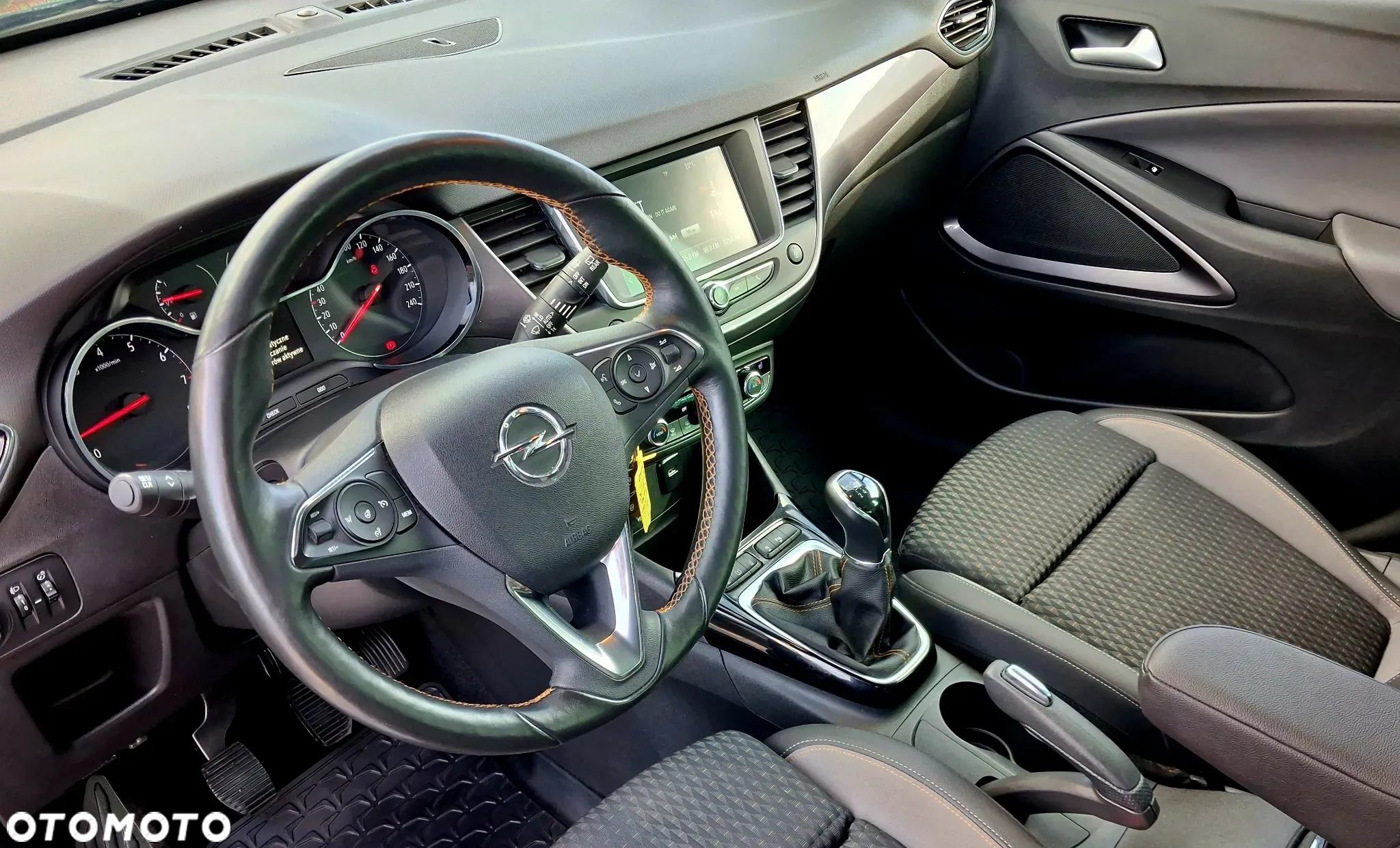 Opel Crossland X 1.2 Start/Stop Innovation - 14
