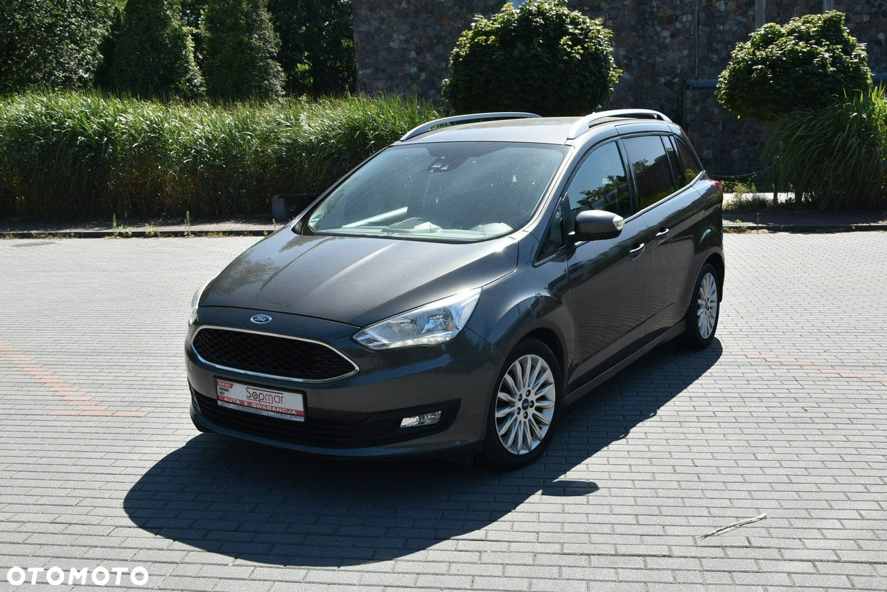 Ford Grand C-MAX - 28