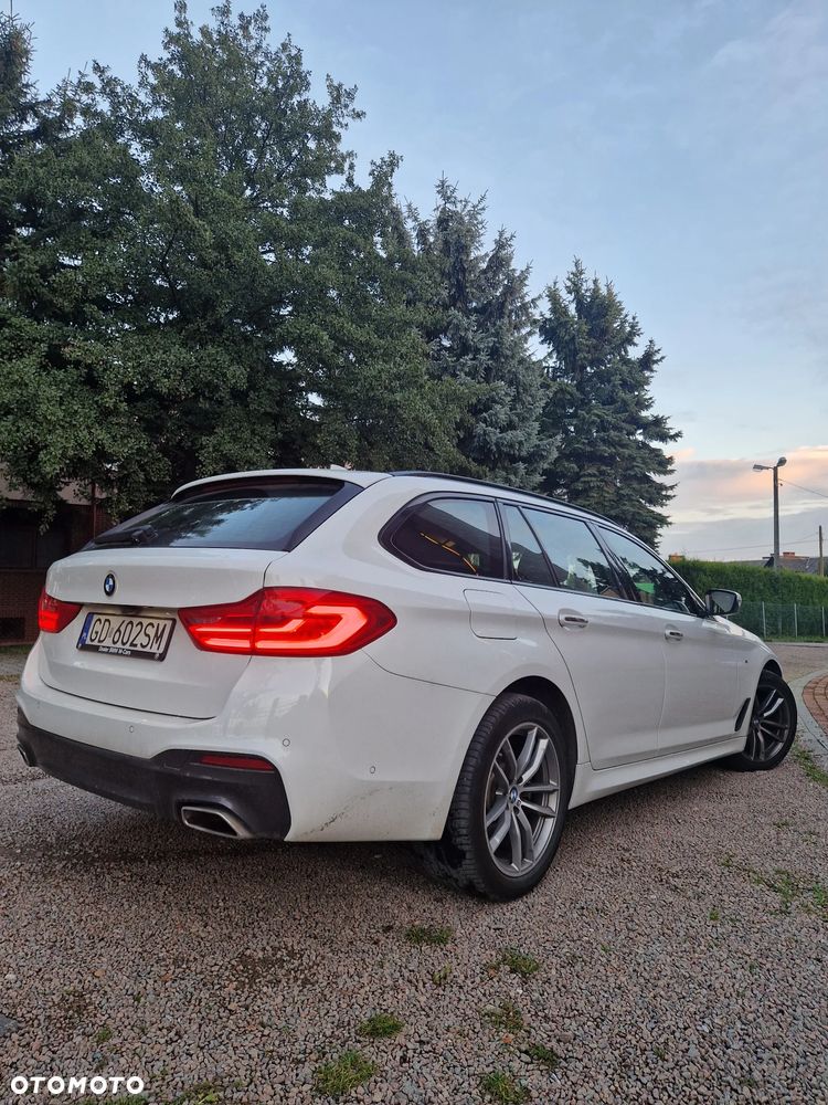 BMW Seria 5 520d - 34