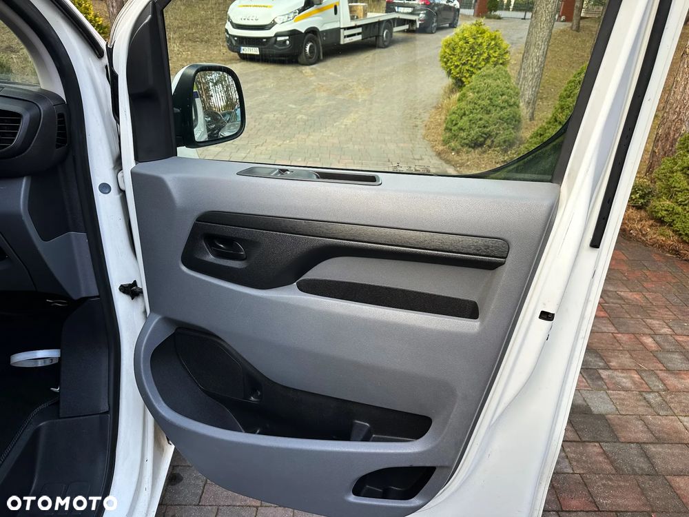 Peugeot Expert L2 - 18