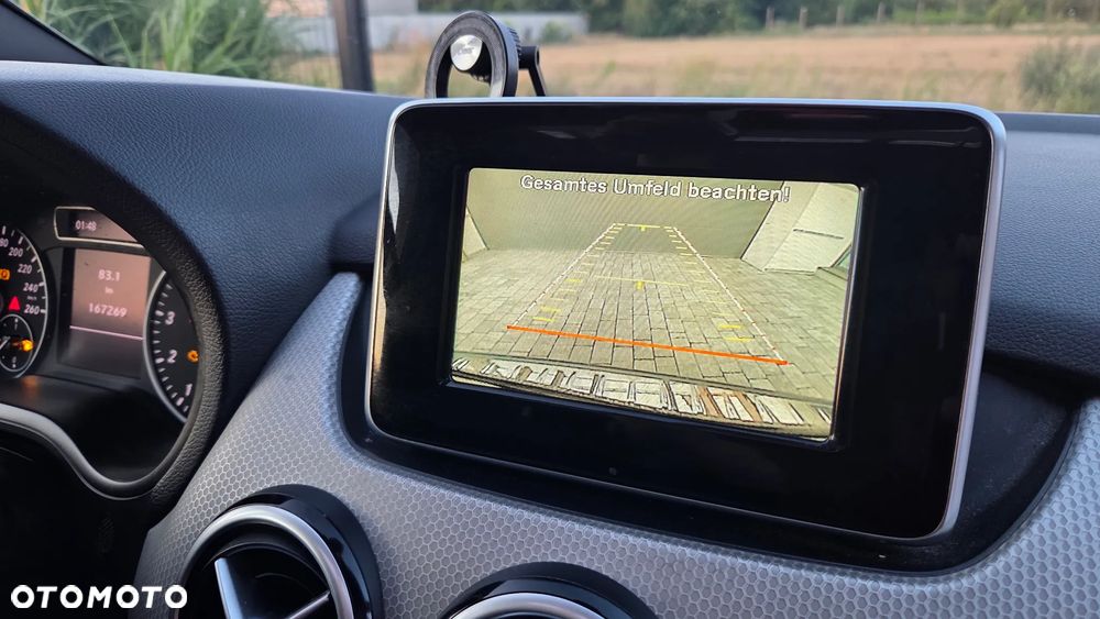 Mercedes-Benz Klasa B 200 (BlueEFFICIENCY) - 32