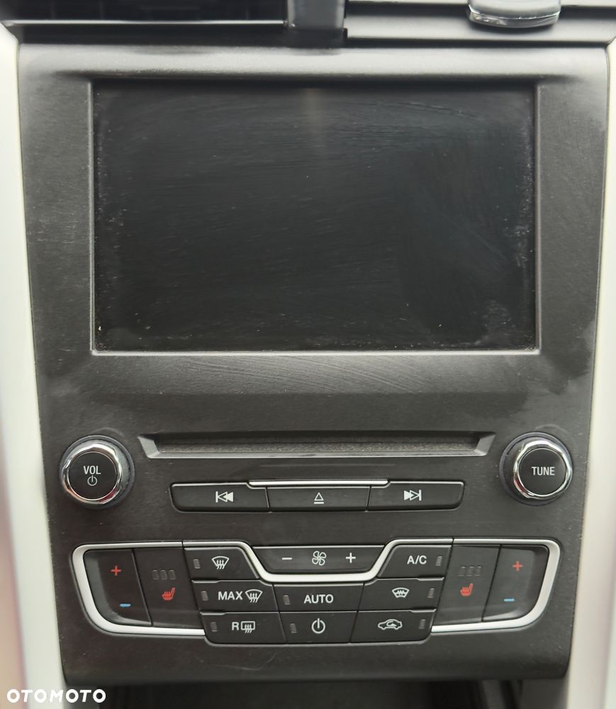 Ford Mondeo - 7