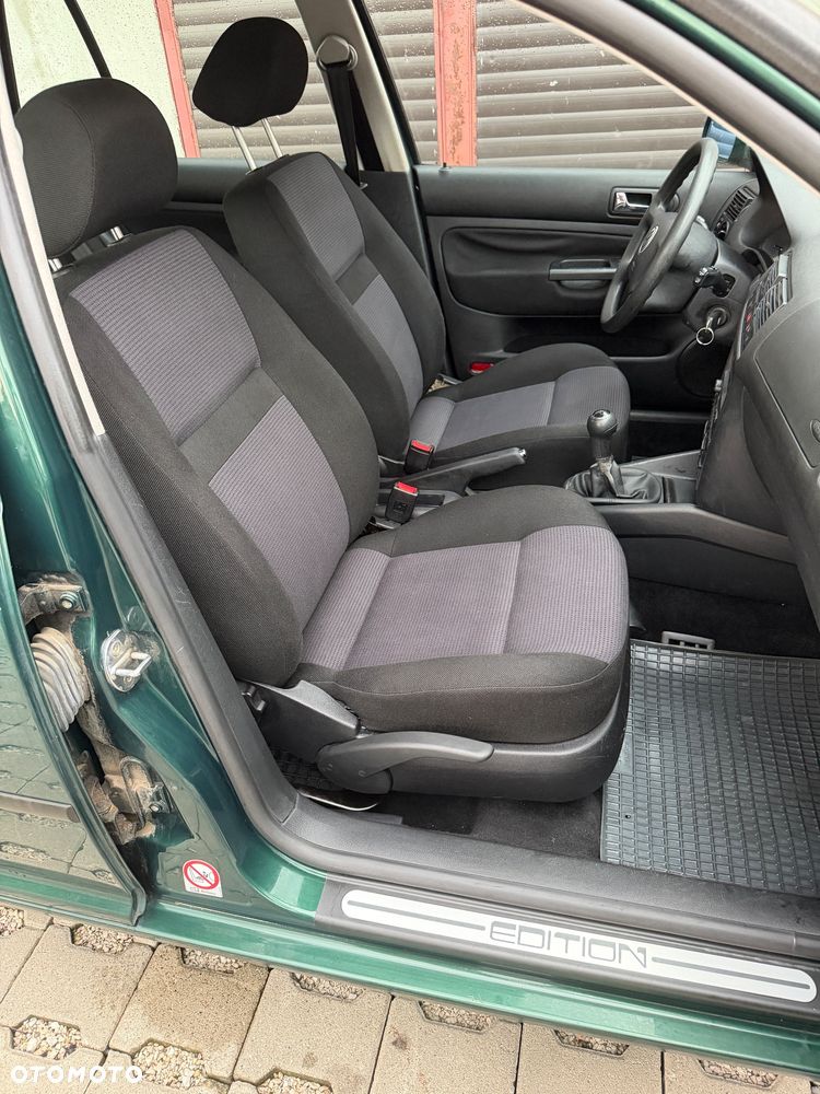 Volkswagen Golf 1.9 TDI Comfortline - 10