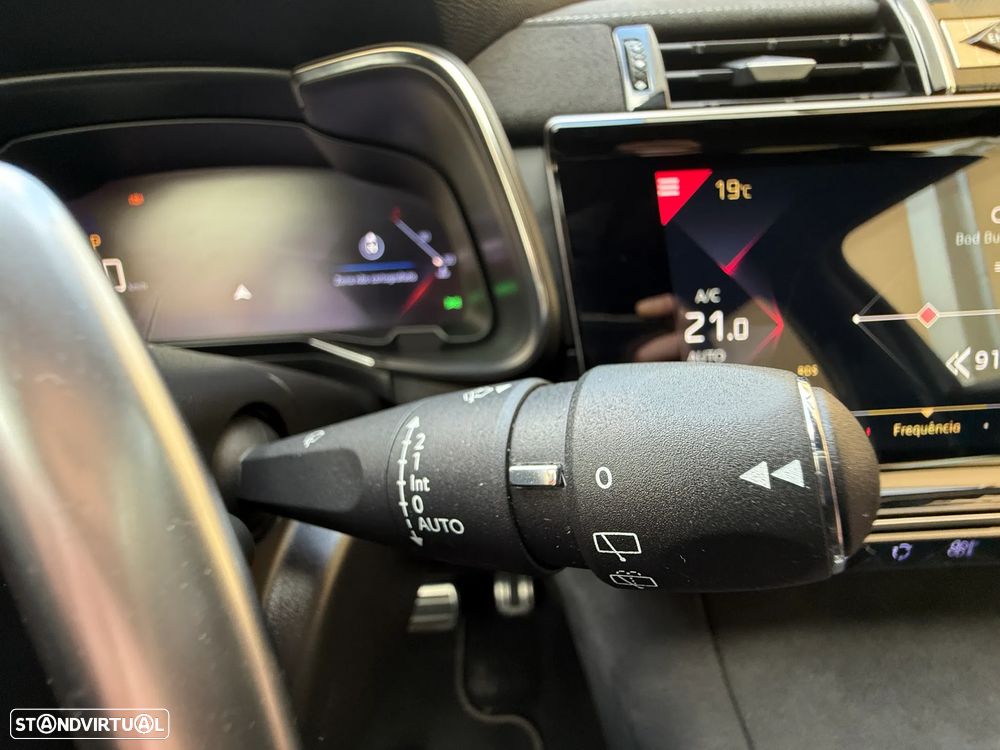 DS DS7 BlueHDI 130 Aut. Performance Line - 27