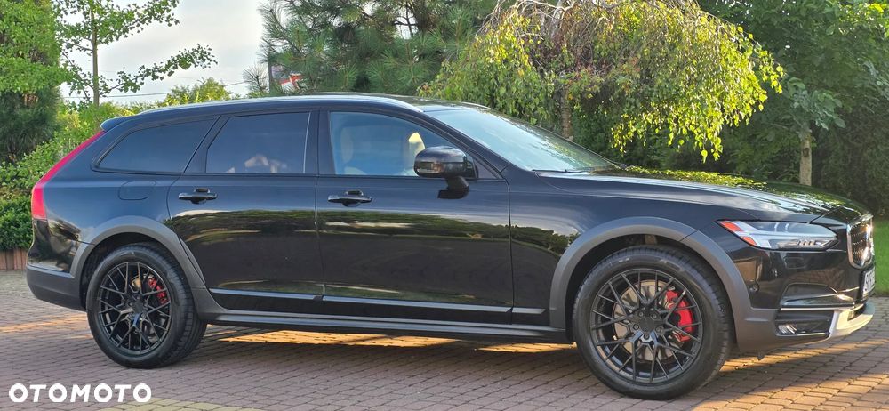 Volvo V90 Cross Country T6 AWD Pro - 18