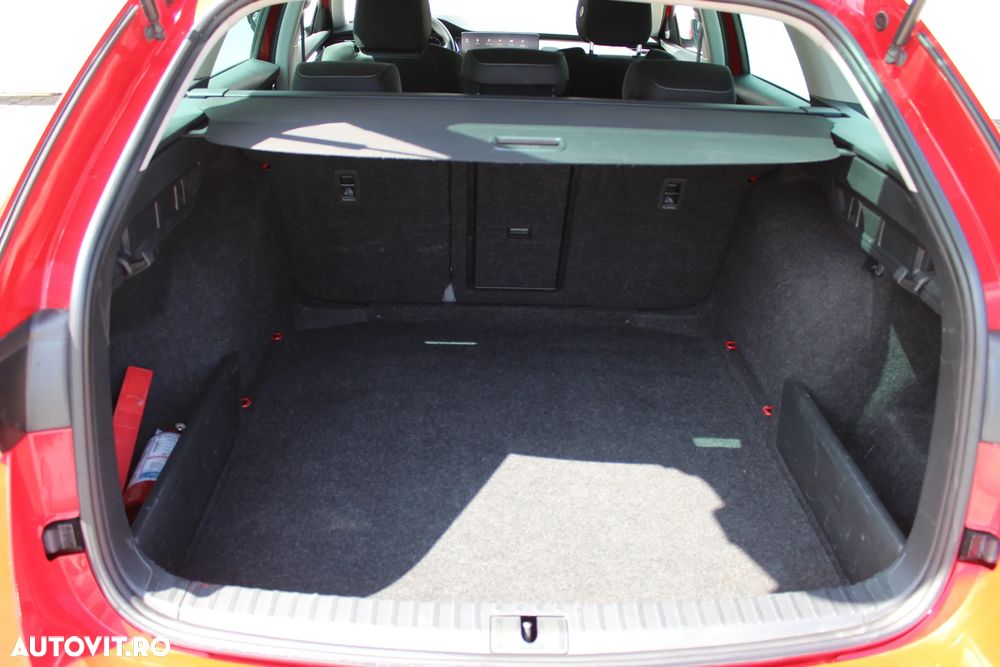 Skoda Octavia 2.0 TDI 4X4 DSG Style - 19
