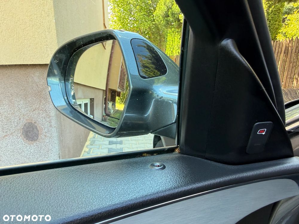 Audi A6 Avant 2.0 TDI ultra S tronic - 12