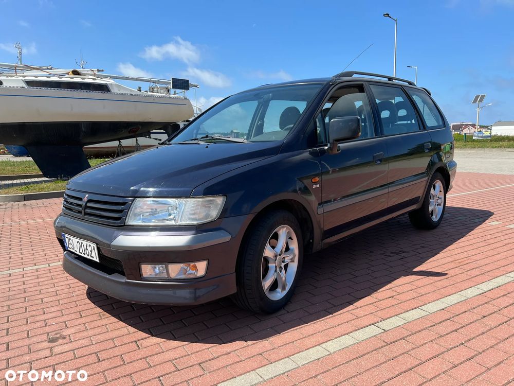 Mitsubishi Space Wagon 2.4 GDI Family - 3