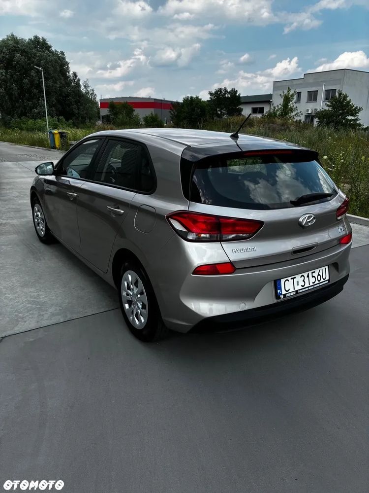 Hyundai i30 1.4 Classic + - 4