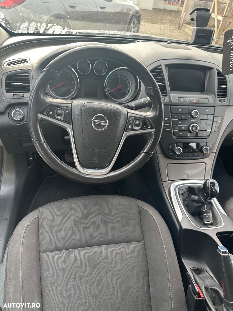 Opel Insignia 2.0 CDTI ECOFLEX - 17