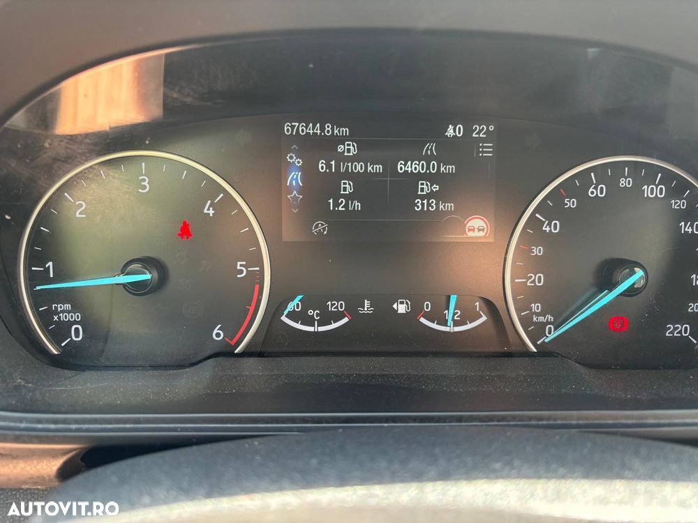 Ford EcoSport - 7