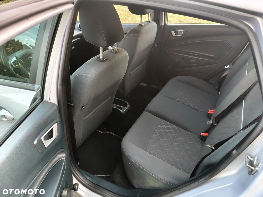 Ford Fiesta 1.25 Titanium EU5 - 8