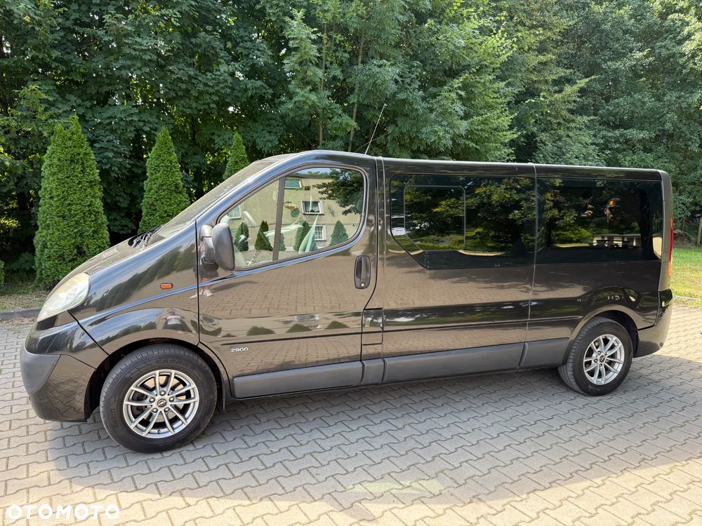Opel Vivaro L2H1 2.9t - 1
