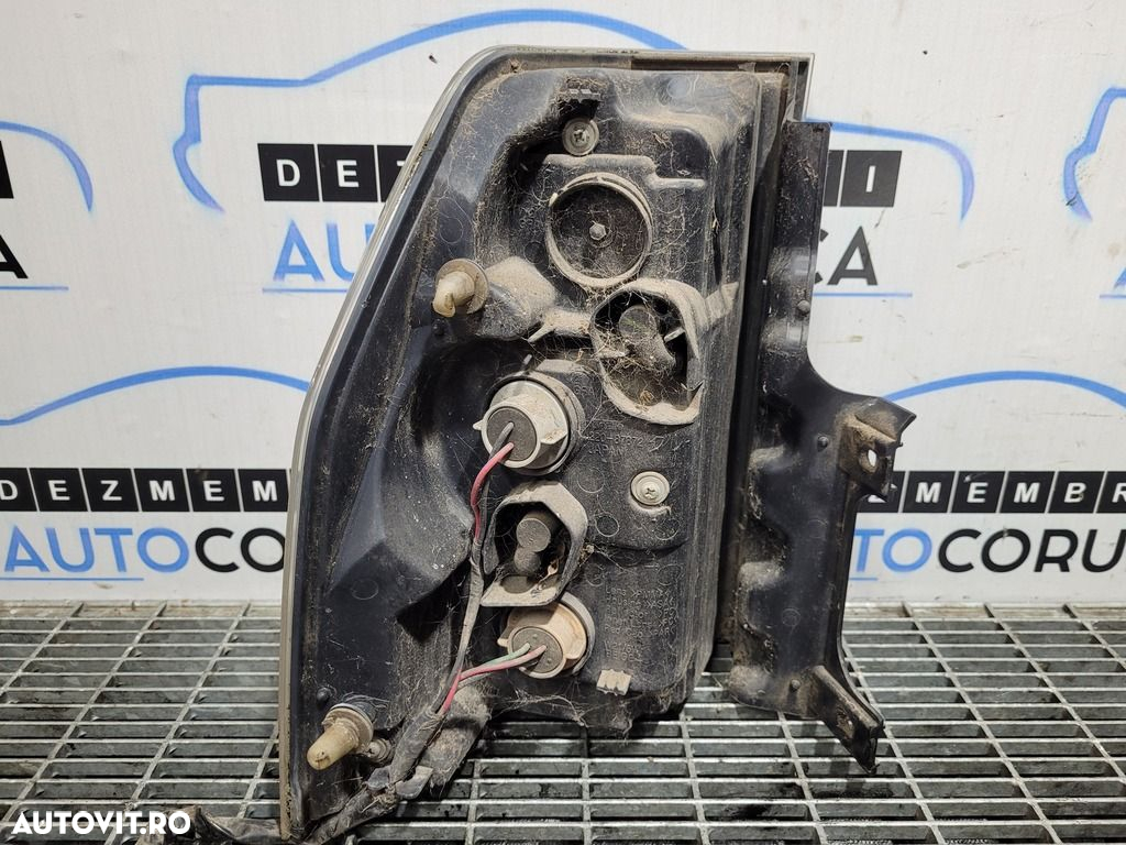 Stop Dreapta Mitsubishi Shogun Pajero 2006 - 2011 SUV 4 Usi (1096) Bec clasic - 2