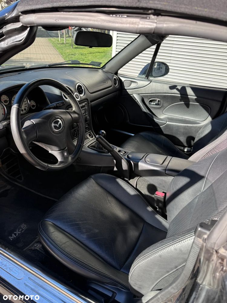 Mazda MX-5 1.6i 16V - 10
