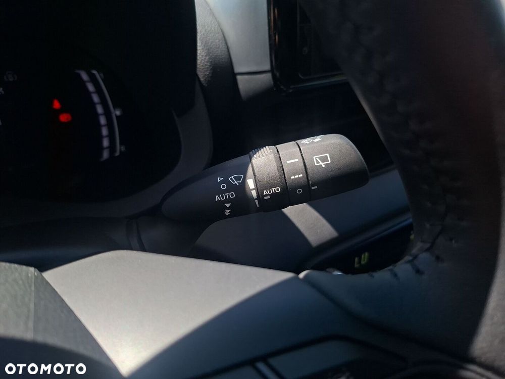 Toyota Yaris Hybrid 1.5 Style - 20