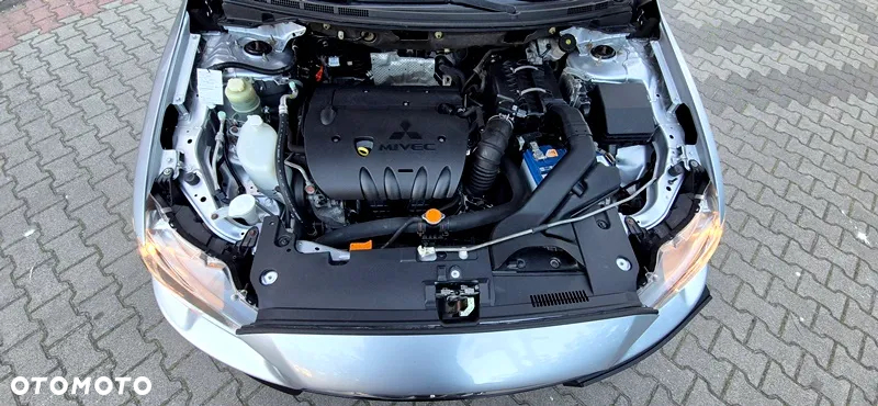 Mitsubishi Lancer 1.8 Instyle NAVI - 29